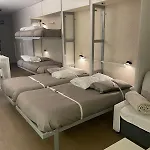 - A Estrenar, Moderno Y Acogedor