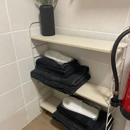 - A Estrenar, Moderno Y Acogedor