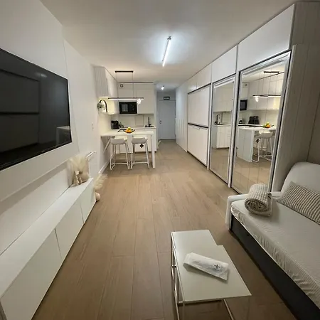 - A Estrenar, Moderno Y Acogedor Appartamento