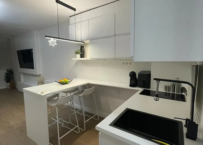 - A Estrenar, Moderno Y Acogedor