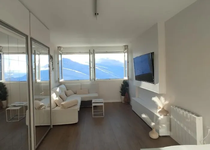 - A Estrenar, Moderno Y Acogedor Apartmán